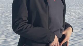 Anal pleasure and orgasm in the snow