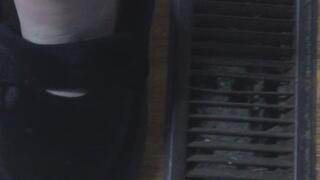 BLONDE HARDWOOD FLOOR HEATER VENT LEFT FOOT