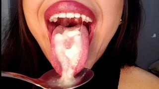Liquid vore: eating yoghurt with honey