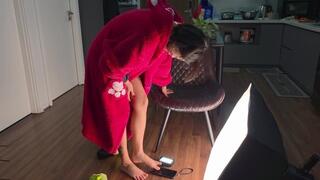 Cum and RIP under my giant feet 2 BTS