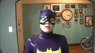 Batgirl gives a mesmerized handjobs 2