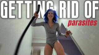 Getting rid of parasites: giantess hunting POV