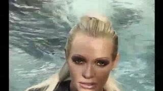 Florida Hotwife Jolie DP Gangbang Near The Pool Right Outside Her House! (mp4 sd)