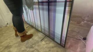 I Destroy a 75” Ambilight Phillips TV Like It’s Nothing, with my sneakers, boots and heels.