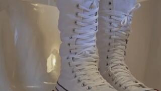 White XXHI Converse vs Apples