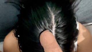 Ele gozou no topo da minha cabeça