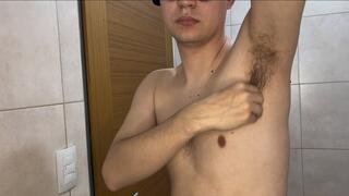 i wipe the sweat from my armpits whit my hand, each one differently