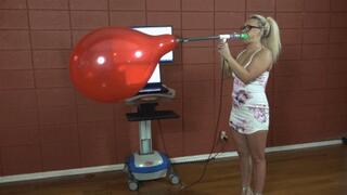 Amber Deen Blows Single and Double-Stuffed Q16's to Bursting (MP4 - 1080p)