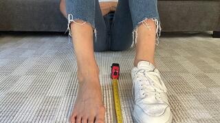 FOOT MEASURING COMPETITION
