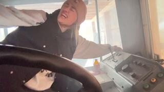 My hand stuck in a tractor