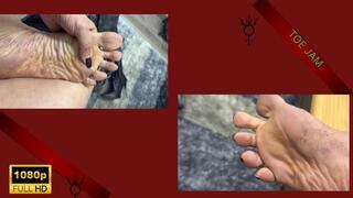Foot Gunk of EmpressBellaSadic DIRTY FEET TOE JAM WRINKLED SOLES FEMALE SWEATY FEET