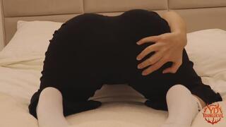 Gym mommy farts in your face