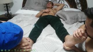 FERCHO Y ANDY DISFRUTAN DE JULIAN