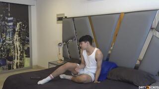 MY STEPSISTERS LESBIAN GIRLFRIEND SUCKS MY COCK