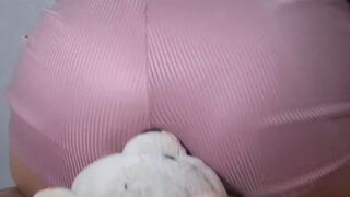 The teddy bear eats my stinky farts