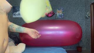nacked sit on ride roll and b2p balloons