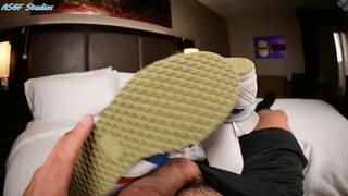 FJ Goddess CUM CHALLENGE! Sneaker, sockjob, FOOTJOB extravaganza! Xtreme FEET AND TOE TEASE! - MOV