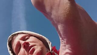 Look at my Big White Feet !