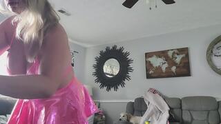 MizzErotique Meeting your step dads new girlfriend