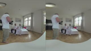 Genie Lady Dee Demands Double Blowjob In VR Video!