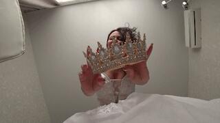 Jerk off to the Giant Bride under her dress a