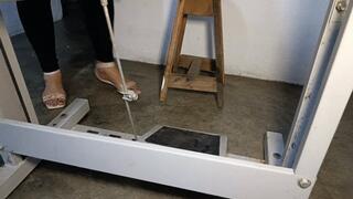 Que delicia bombear el pedal de mi maquina de cocer (2)