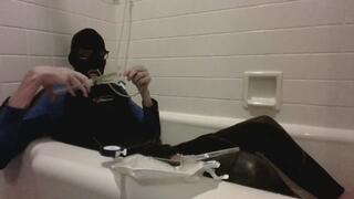 Feeding time and watersports play with a happy ending.