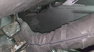 Evalynn trying snow driving.