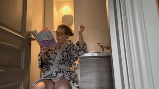 Focused reading & going to the toilet