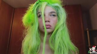 Unimpressed Grinchina