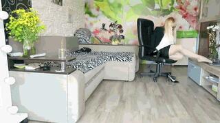 No arms on one leg AVI