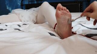 GG10 - Cute twin-tailed maid in white stockings is tied to the bed and tickled.