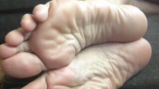 BIG SOFT SOLES