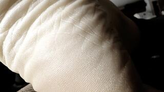 Releasing Cum To Big Foot - Emma