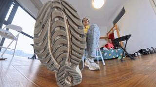 8K VR360 ANNA sports shoes humiliate dwarfs