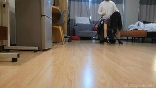 Riding ponygirl at maximum speed and rapid crawling in hotel ponyplay #MCT002