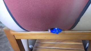 Squashed under Jessie's gassy ass! Gianta farting!