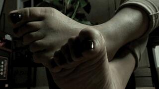 Too Weak To Break Free From My Spell - Full Movie