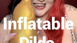 Inflatable dildo