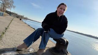 Dominant Smoking Goddess Spitting Saliva Sea