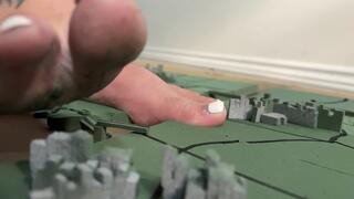 G9 mega I crushes bridges then the cities that they lead too. Showing my dirty soles