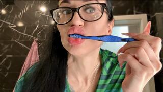 Brushing my teeth, silk robe and bra on me, glamour MILF with glasses and big lips