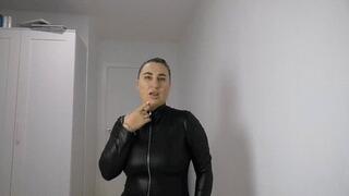 Lips on a big dick ORDER a