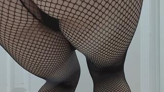18-year-old Jenna ass shaking fishnet stockings pantyhose high heels JOI