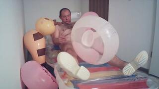 The Helium Dream Balloon Floatie