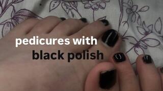 pedicures with black polish