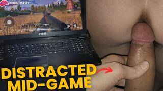 She Turned My Focus Off Without Saying a Word (Ass tease)