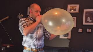 Tom Blows To Pop Punchballs