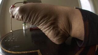 Masturbate To These Soles, 1st