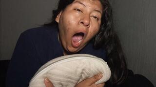 Soft Yawns and Pillow Cuddles